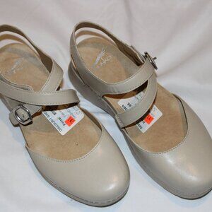 Dansko Rissa Leather Sandals EU37
